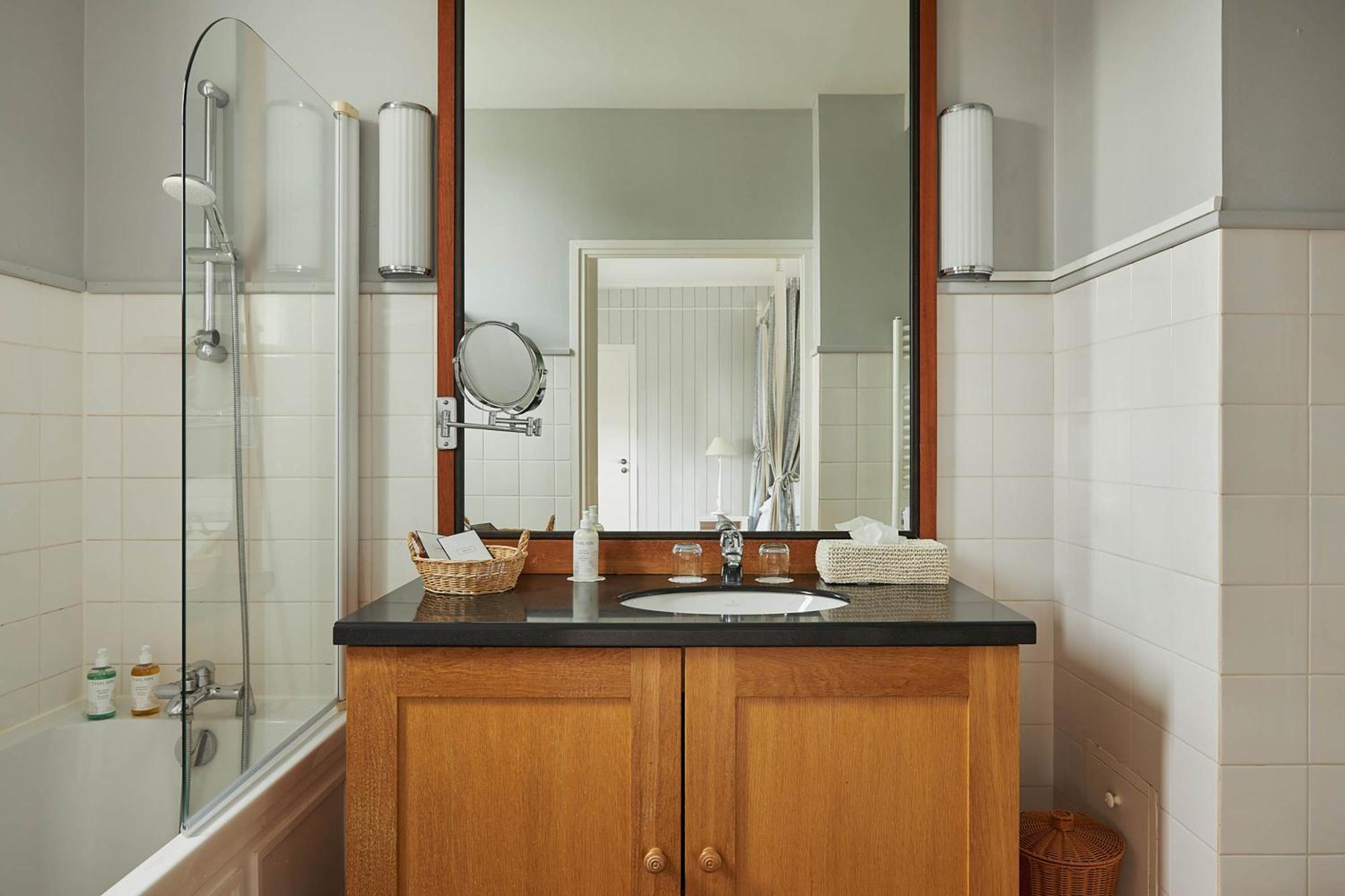Hotel Le Grand Des Bains&spa - Bretagne Locquirec