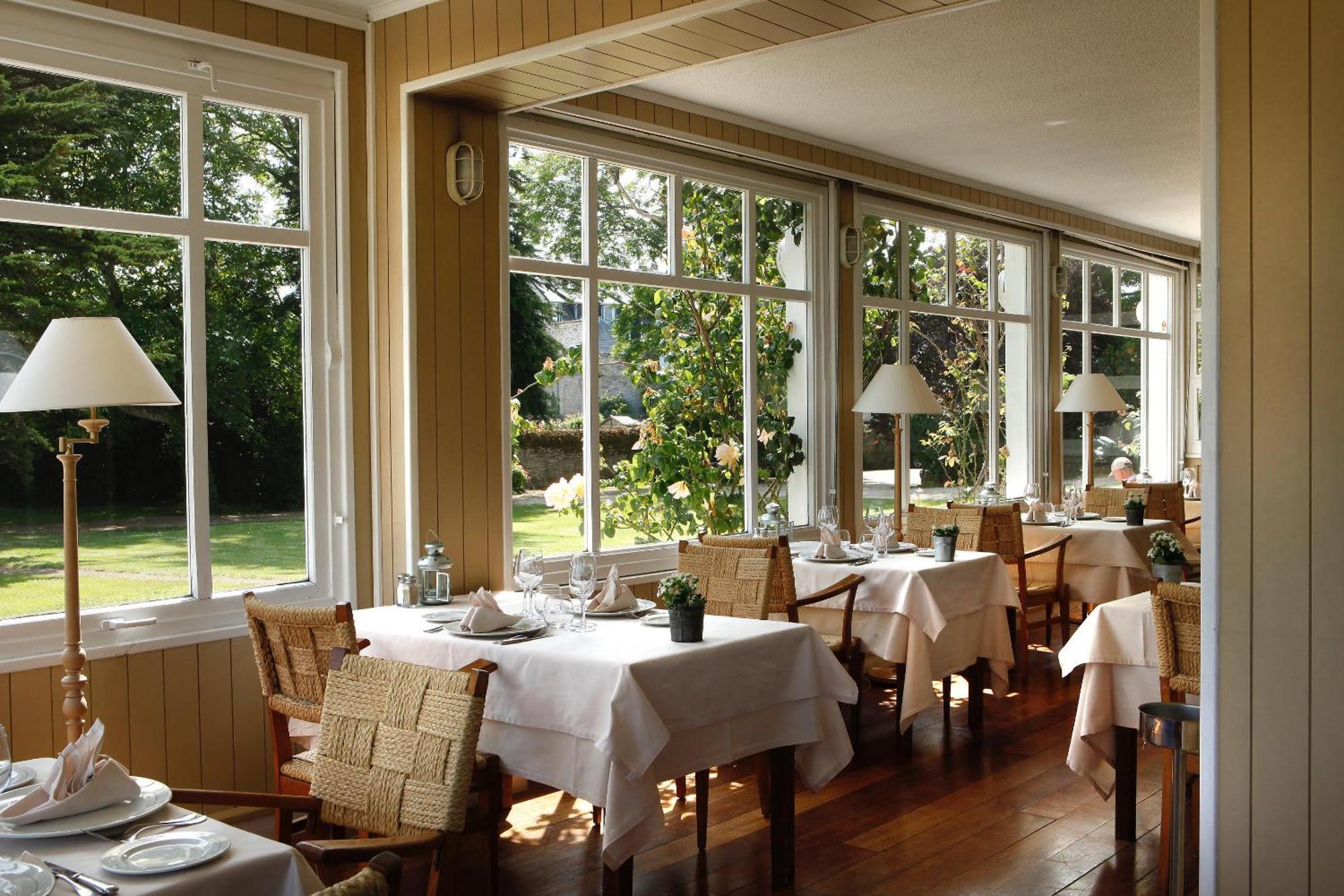 Le Grand Des Bains&spa - Bretagne Hotel Locquirec