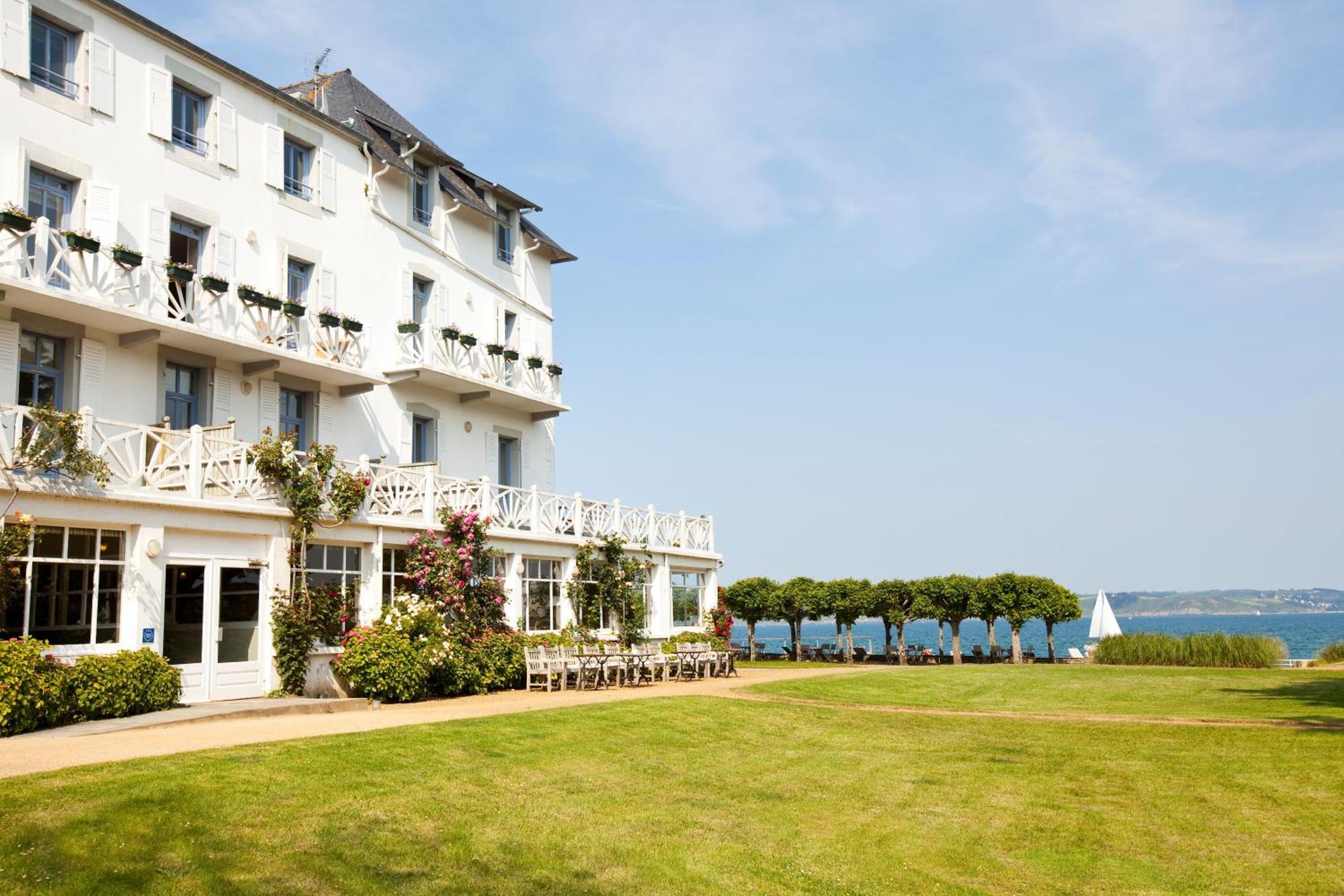 Hotel Le Grand Des Bains&spa - Bretagne 4*